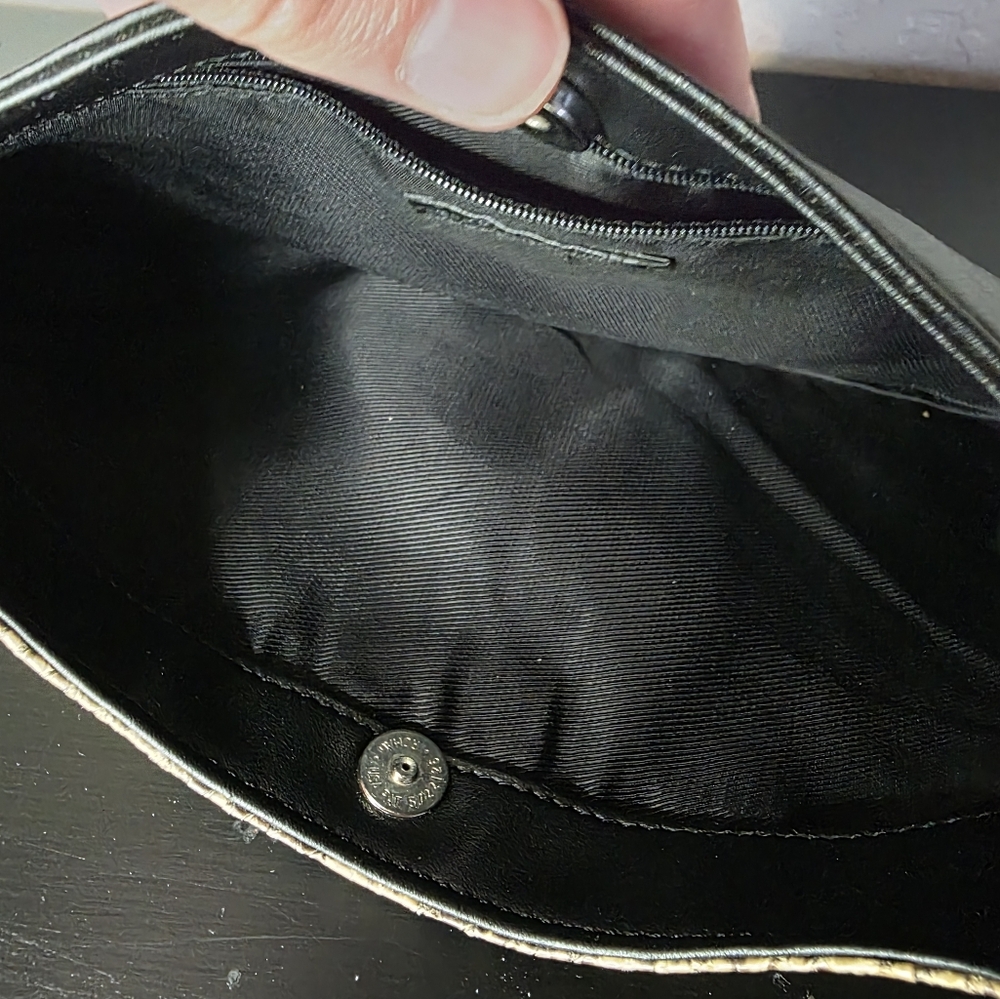 The Limited Faux Snakeskin Pattern Shoulder Bag Mini Purse - Picture 9 of 11